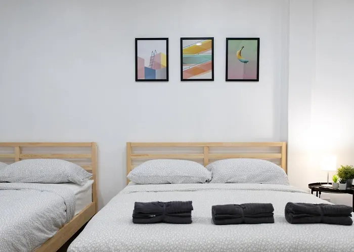 P3 Silom Large 2beds Full Kitchen Wifi 4-6pax *
