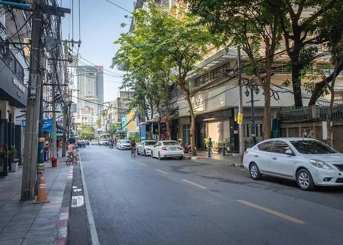 P3 Silom Large 2beds Full Kitchen Wifi 4-6pax Apartment *
